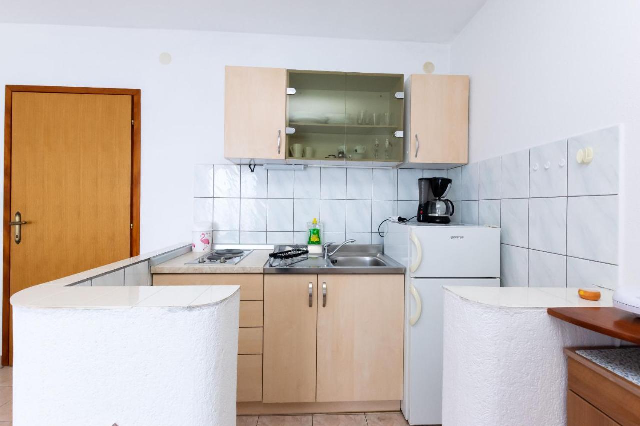 Apartments Biserka Barbat na Rabu Luaran gambar