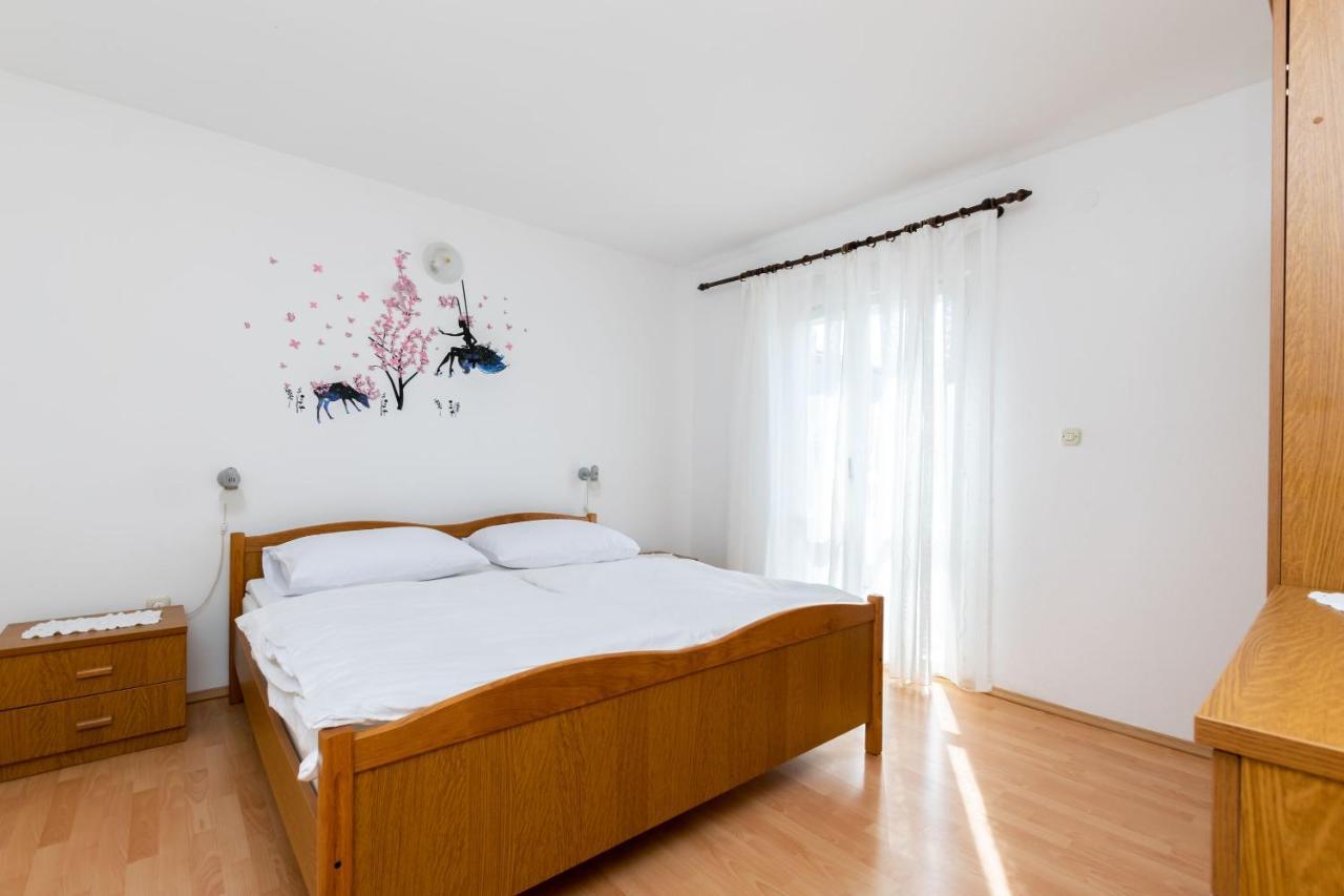 Apartments Biserka Barbat na Rabu Luaran gambar